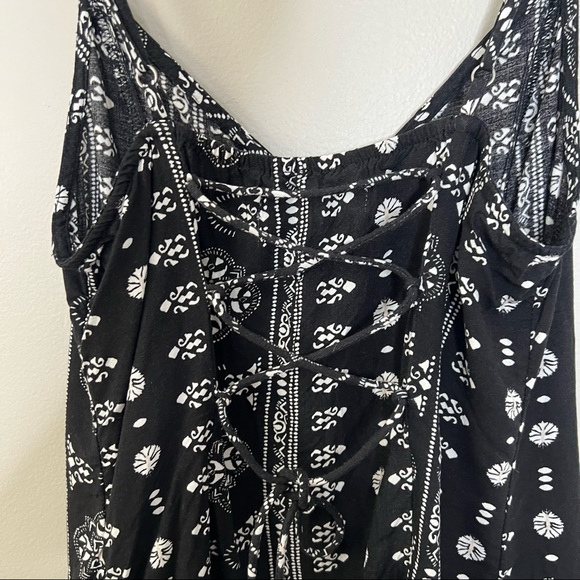 Abercrombie & Fitch aztec tribal mini dress-black, white, size small, summer - Picture 7 of 12